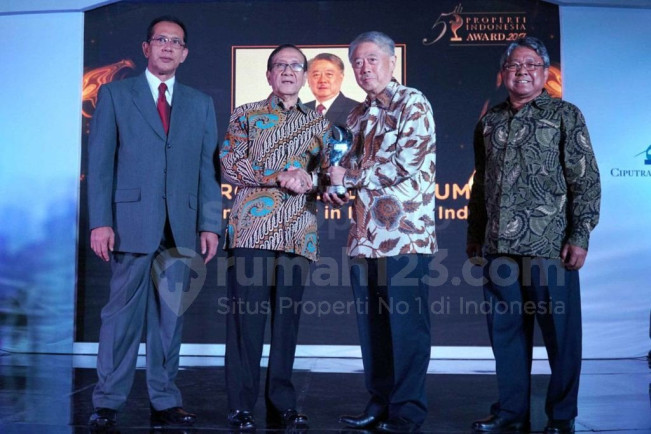 Founder PT Intiland Development Tbk Hendro Santoso Gondokusumo Tutup Usia